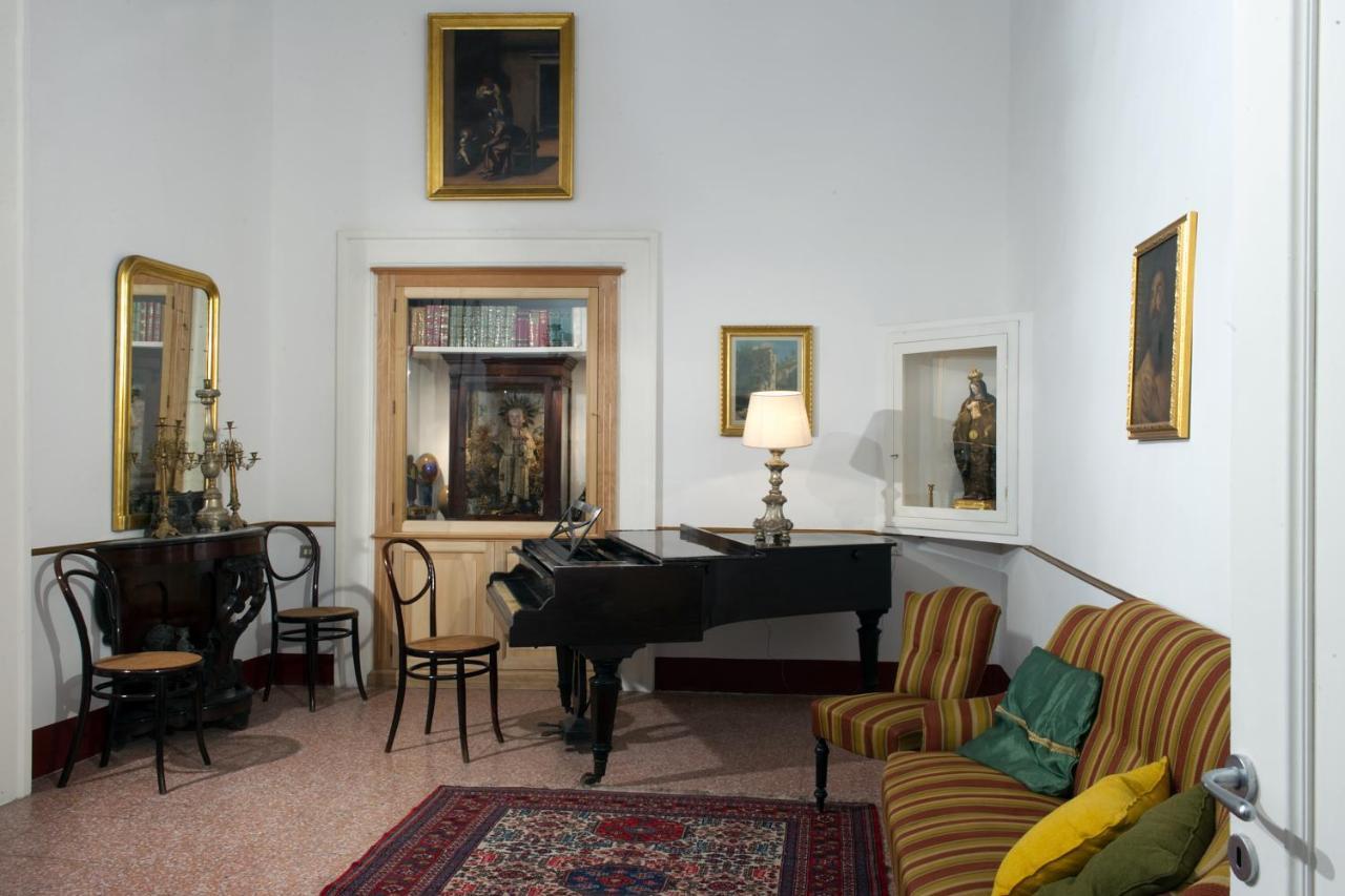 Apartmán Domus Decumana Neapol Exteriér fotografie